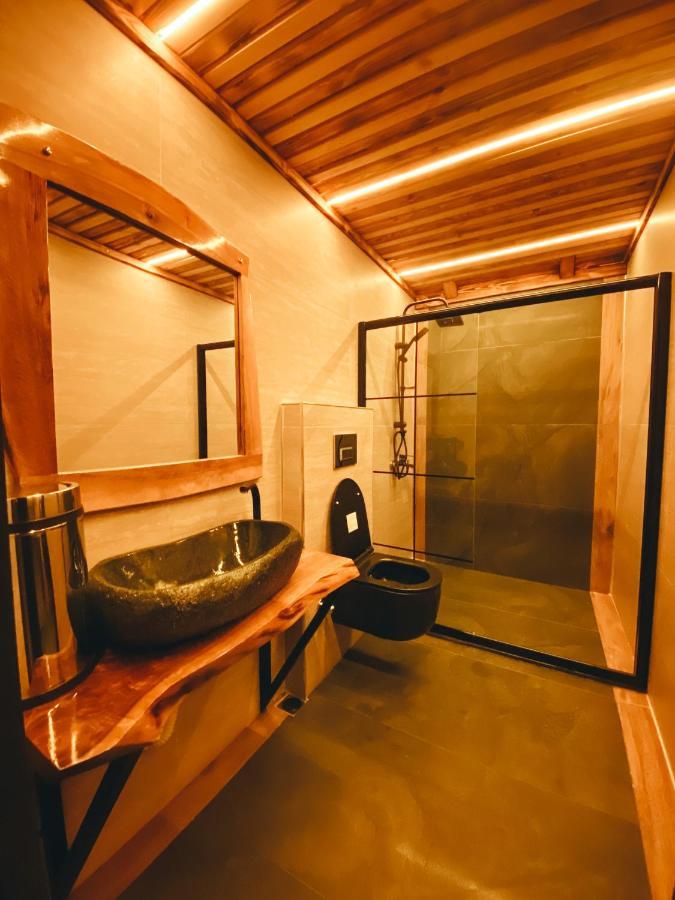 Zirvedekal Suit Otel Camlihemsin Exterior foto